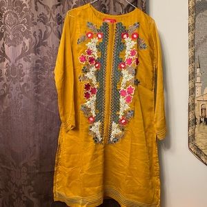 Indian/pakistani embroidered 2 piece stitched suit